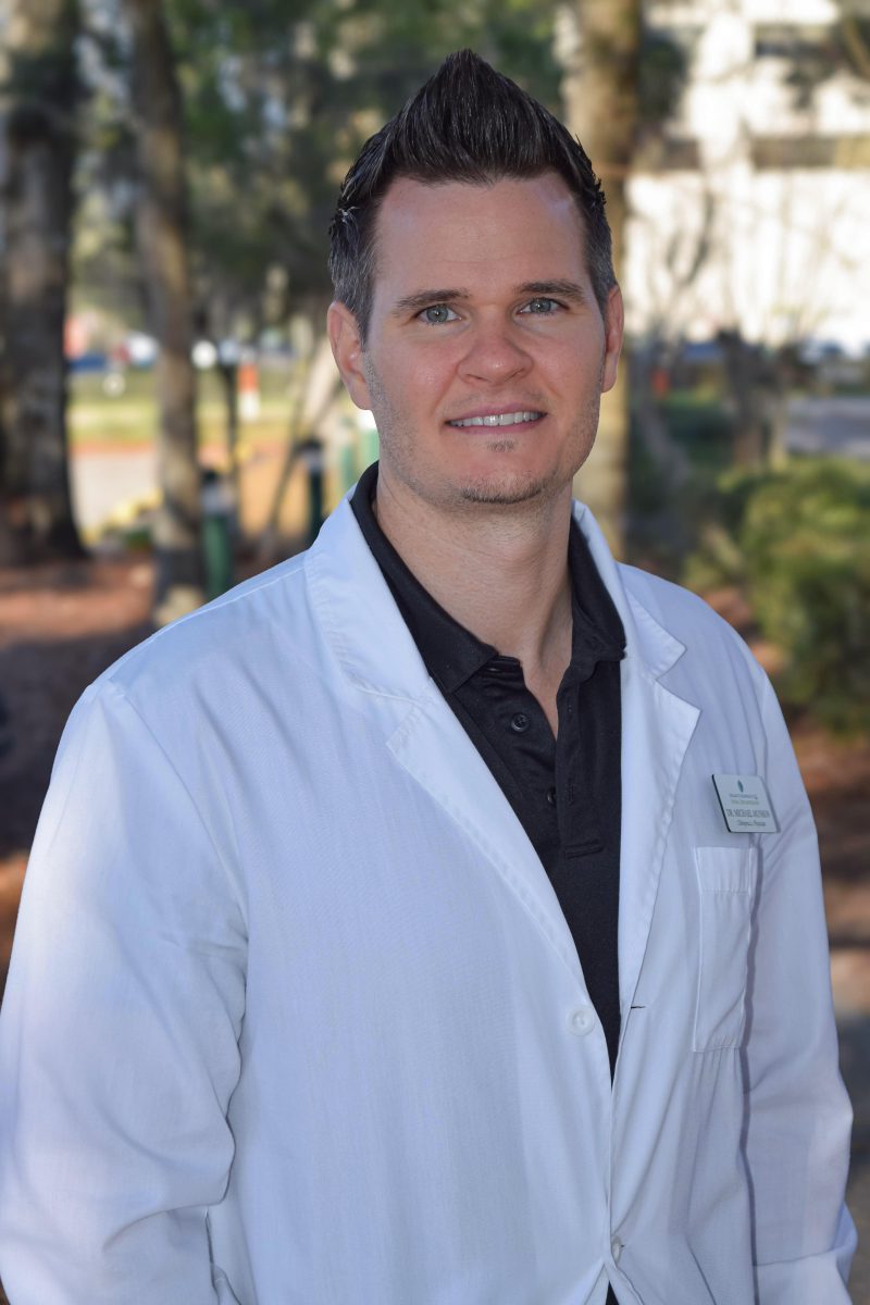 Dr. Michael Munson — Senior Chiropractic Physician